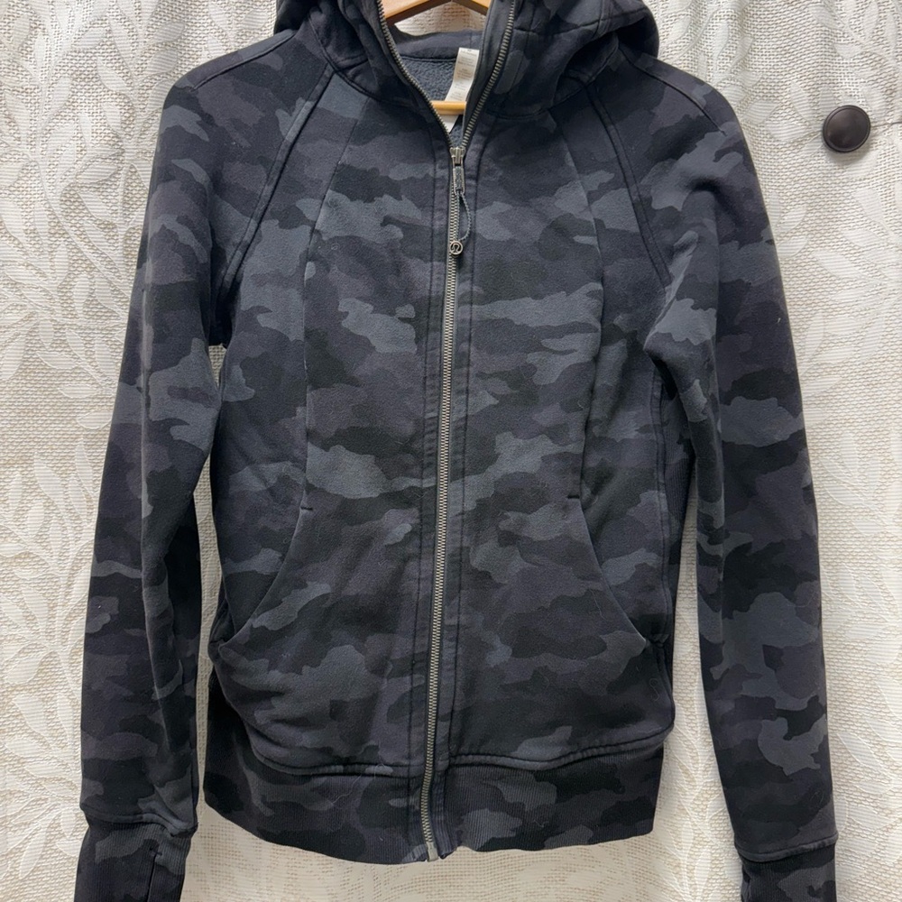 Lululemon Athletica Charcoal Zip-Up Hoodie